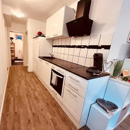 Schnucklige Kellerwohnung *